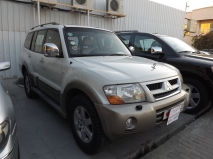 للبيع متسوبيشي Pajero 2005