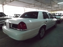 للبيع فورد Crown Victoria 2006