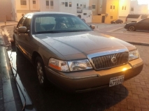 للبيع ميركوري Grand Marquis 2005