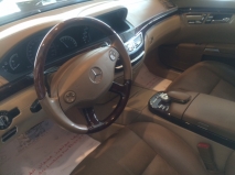 للبيع مرسيدس S class 2009