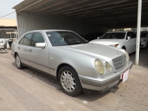 للبيع مرسيدس E class 1997