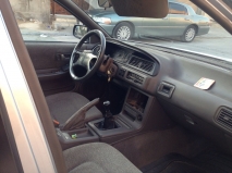 للبيع نيسان Altima 1990