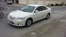 للبيع تويوتا camry 2011