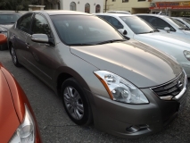 للبيع نيسان Altima 2012