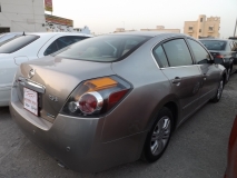 للبيع نيسان Altima 2012