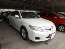 للبيع تويوتا camry 2011