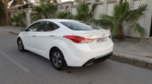 للبيع هونداي Elantra 2012