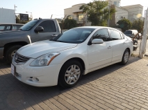 للبيع نيسان Altima 2010