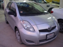 للبيع تويوتا Yaris 2011