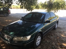 للبيع تويوتا camry 2001