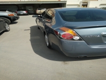 للبيع نيسان Altima 2010