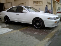 للبيع نيسان Altima 1990