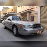 للبيع فورد Crown Victoria 2004