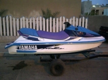 للبيع قوارب Yamaha 2000