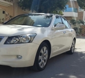 للبيع هوندا Accord 2009
