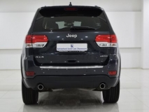للبيع جيب Grand Cherokee 2015