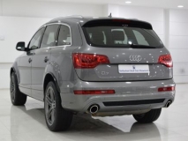 للبيع أودي Q7 2013