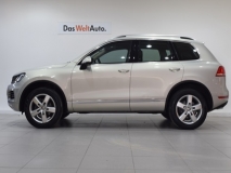 للبيع فولكس واجن touareg 2012