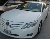 للبيع تويوتا camry 2010