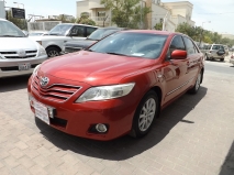 للبيع تويوتا camry 2011