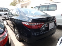 للبيع تويوتا camry 2015