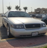 للبيع فورد Crown Victoria 2005