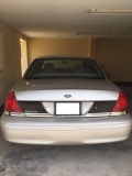 للبيع فورد Crown Victoria 2009