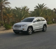 للبيع جيب Grand Cherokee 2013