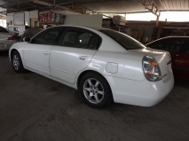 للبيع نيسان Altima 2005