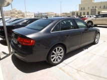 للبيع أودي A4 2010