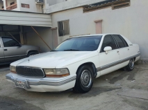 للبيع بيوك Roadmaster 1992
