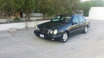 للبيع مرسيديس E class 1998