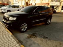 للبيع جيب Grand Cherokee 2011