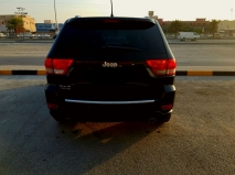 للبيع جيب Grand Cherokee 2011