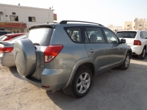 للبيع تويوتا RAV4 2006