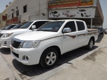 للبيع تويوتا Hilux 2015