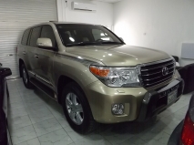 للبيع تويوتا Land Cruiser  2014