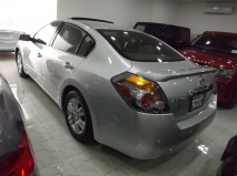 للبيع نيسان Altima 2012