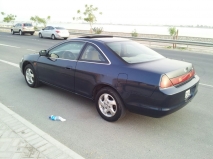 للبيع هوندا Accord 1999