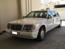 للبيع مرسيديس E class 1994