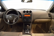 للبيع نيسان Altima 2012