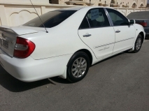 للبيع تويوتا camry 2003