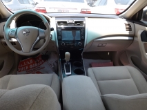 للبيع نيسان Altima 2013