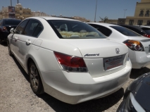 للبيع هوندا Accord 2008