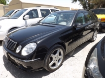 للبيع مرسيديس E class 2004