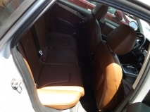 للبيع أودي A4 2010