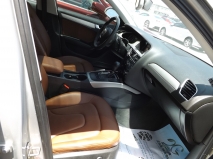 للبيع أودي A4 2010