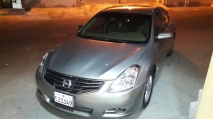 للبيع نيسان Altima 2012