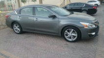 للبيع نيسان Altima 2014