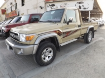 للبيع تويوتا Land Cruiser  2014